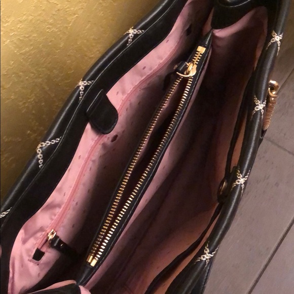 Authentic Kate Spade Purse - Picture 4 of 4
